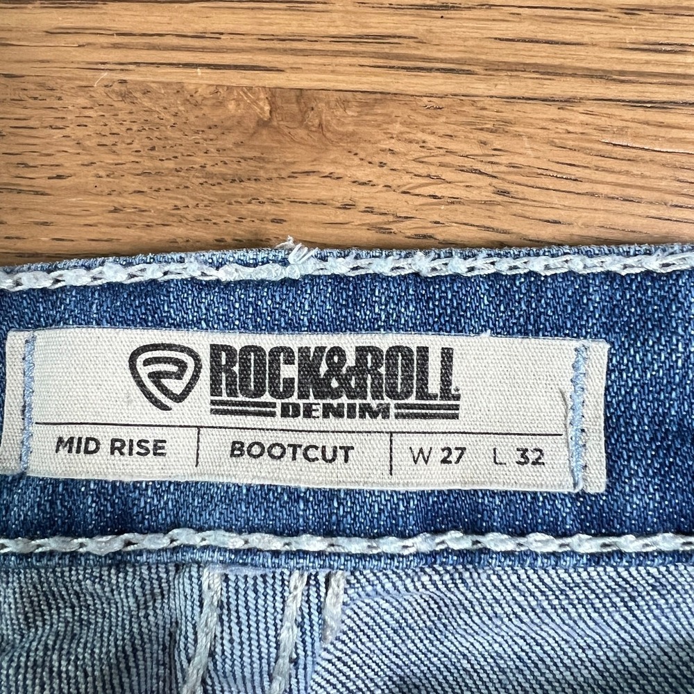 Women’s Boot Cut Jeans with Embroidered Pocket - Light Blue - Picture 8 of 10